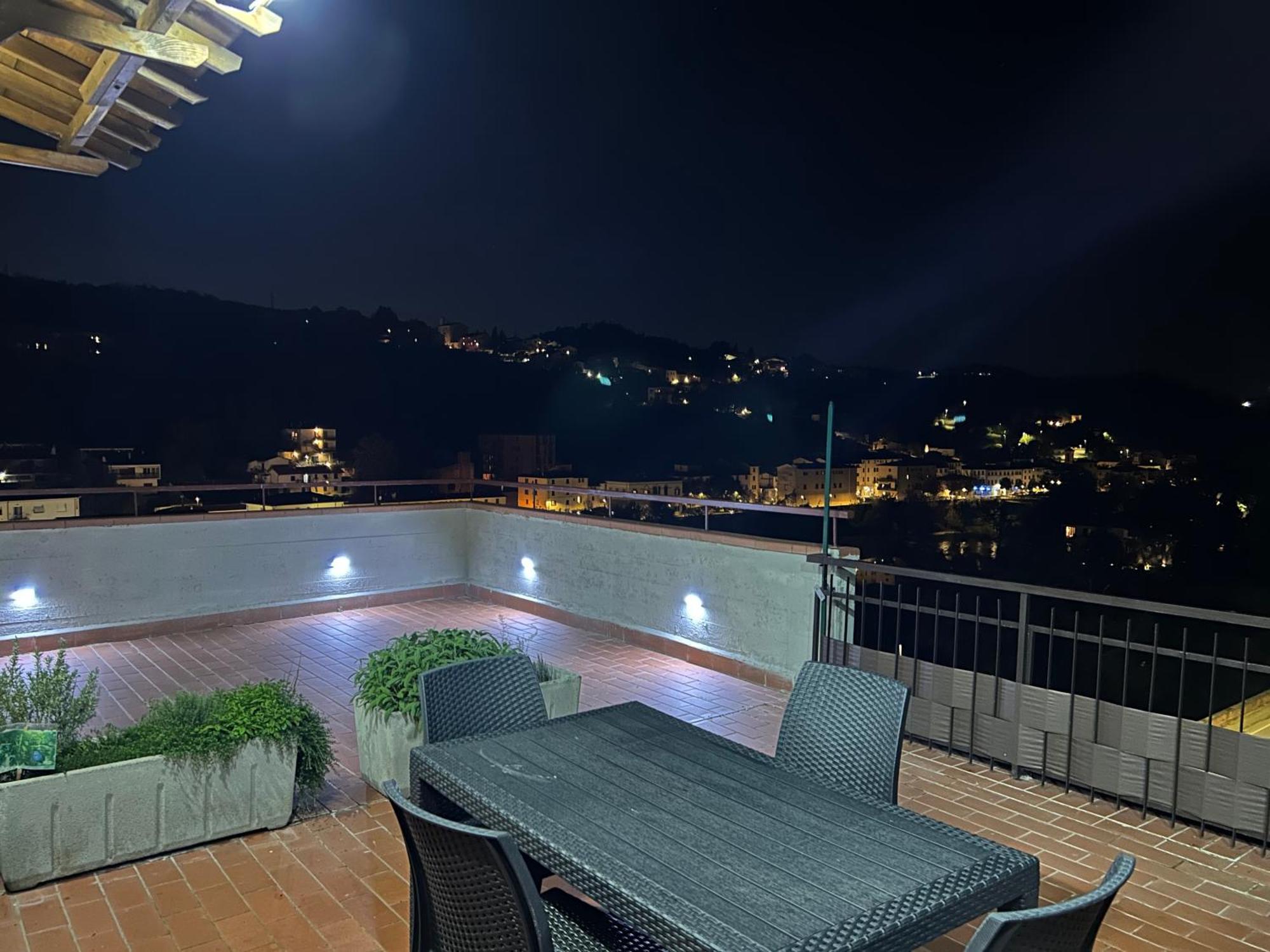 Sesto Piano Apartment Incisa in Val d'Arno Екстер'єр фото